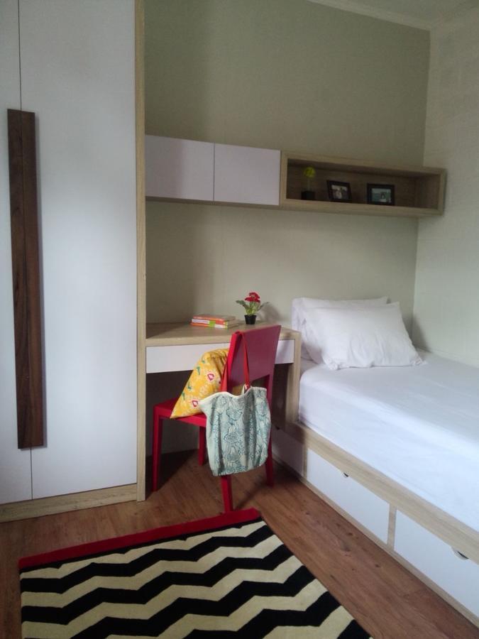Roemah Kesambi Hotel Cirebon Exterior photo